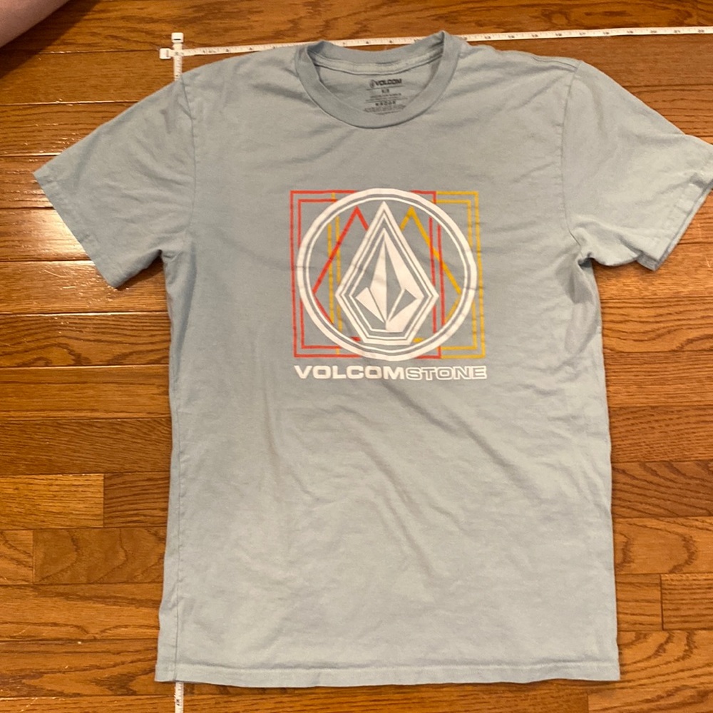 Graphic tee - Picture 1 of 6